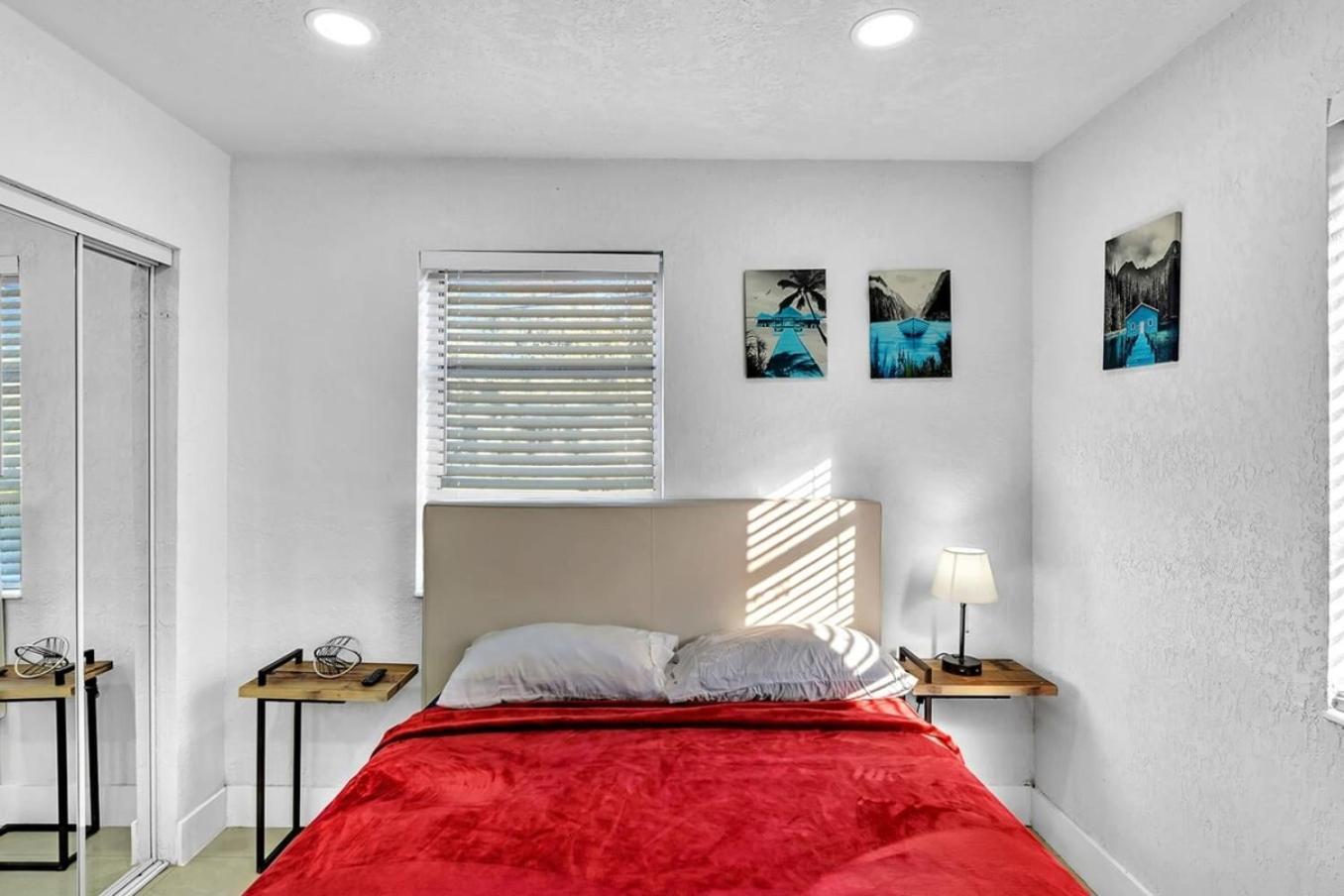 2 Bdrm Modern House Mins From Beach & Casino Hb1 Халландейл-Бич Экстерьер фото